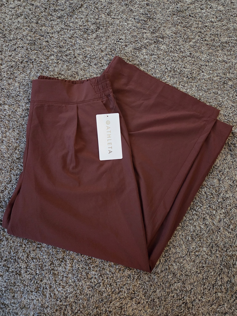 NWT Athleta Wide Leg Crop Pant